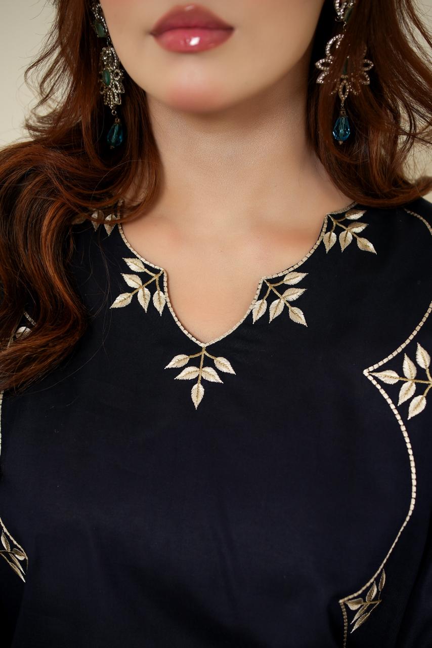 Navy Floral