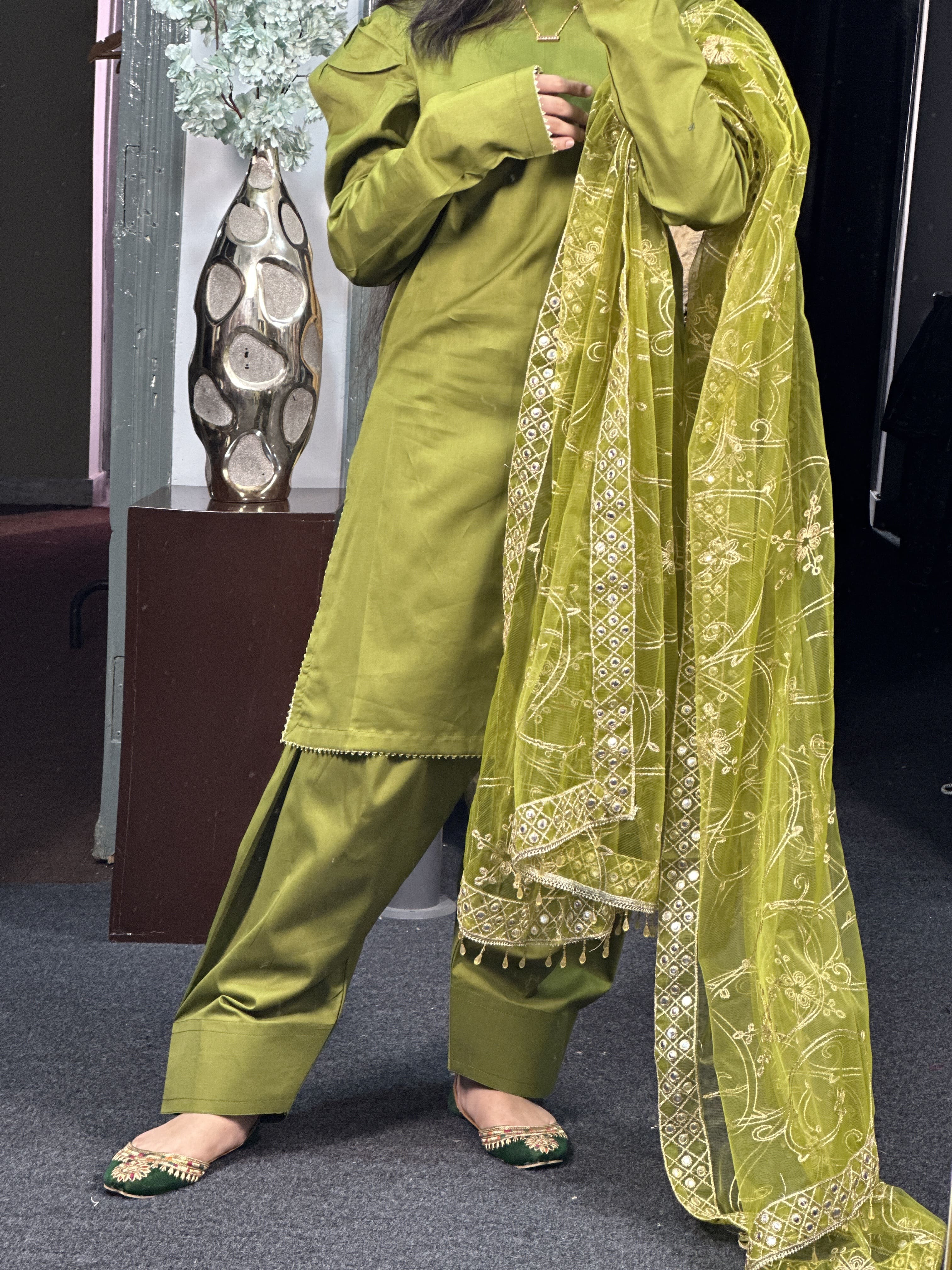 3 PIECE PLAIN LAWN SUIT STITCHED - ARA-623-OLIVE DRESS